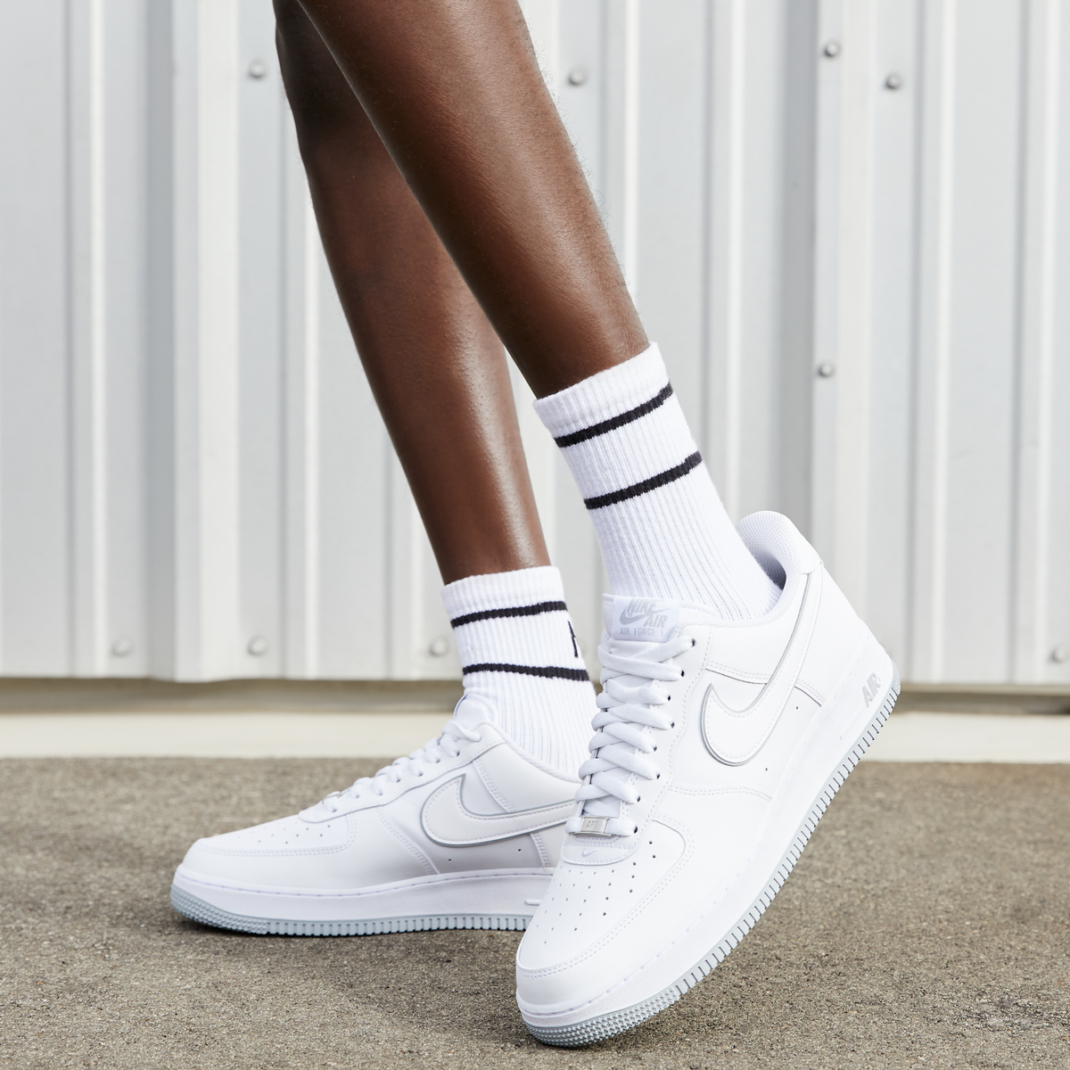 Nike Air Force 1 '07 Low White Wolf Grey Sole
