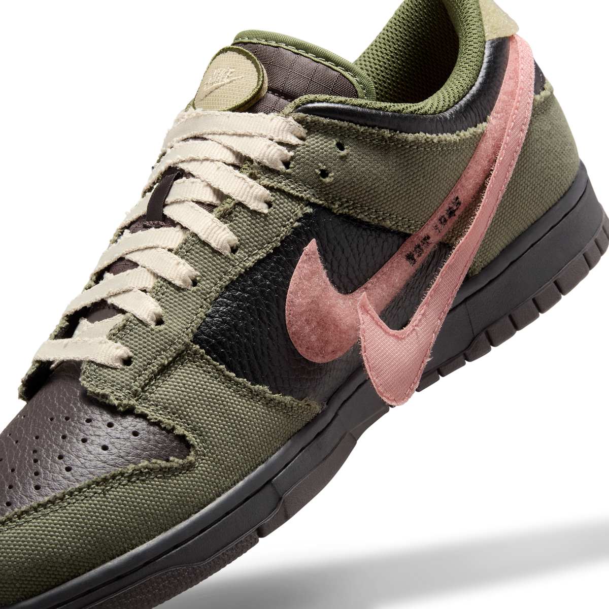 Nike Dunk Low Dunks Not Dead | IB2256-300