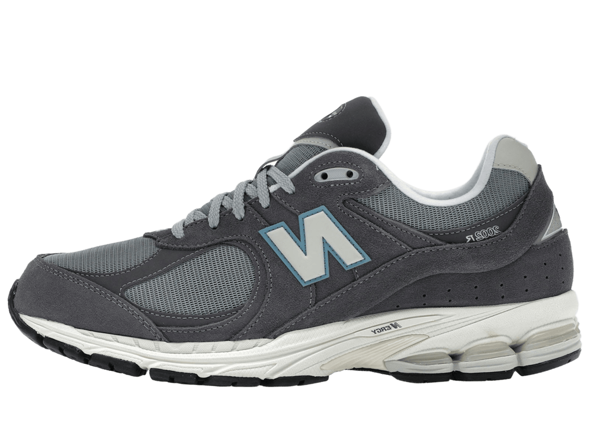 New Balance 2002R Magnent Lead