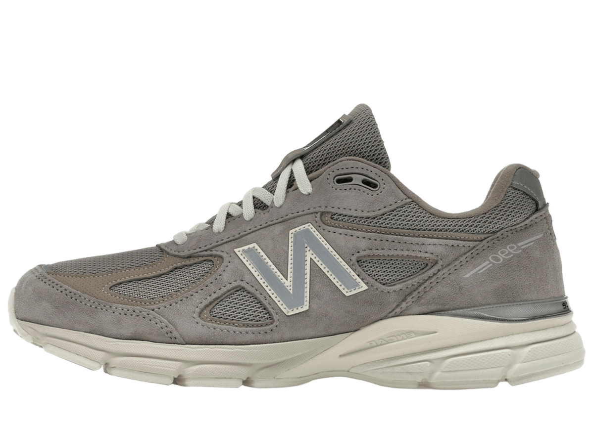 New Balance 990v4 MiUSA Kith Moonrock