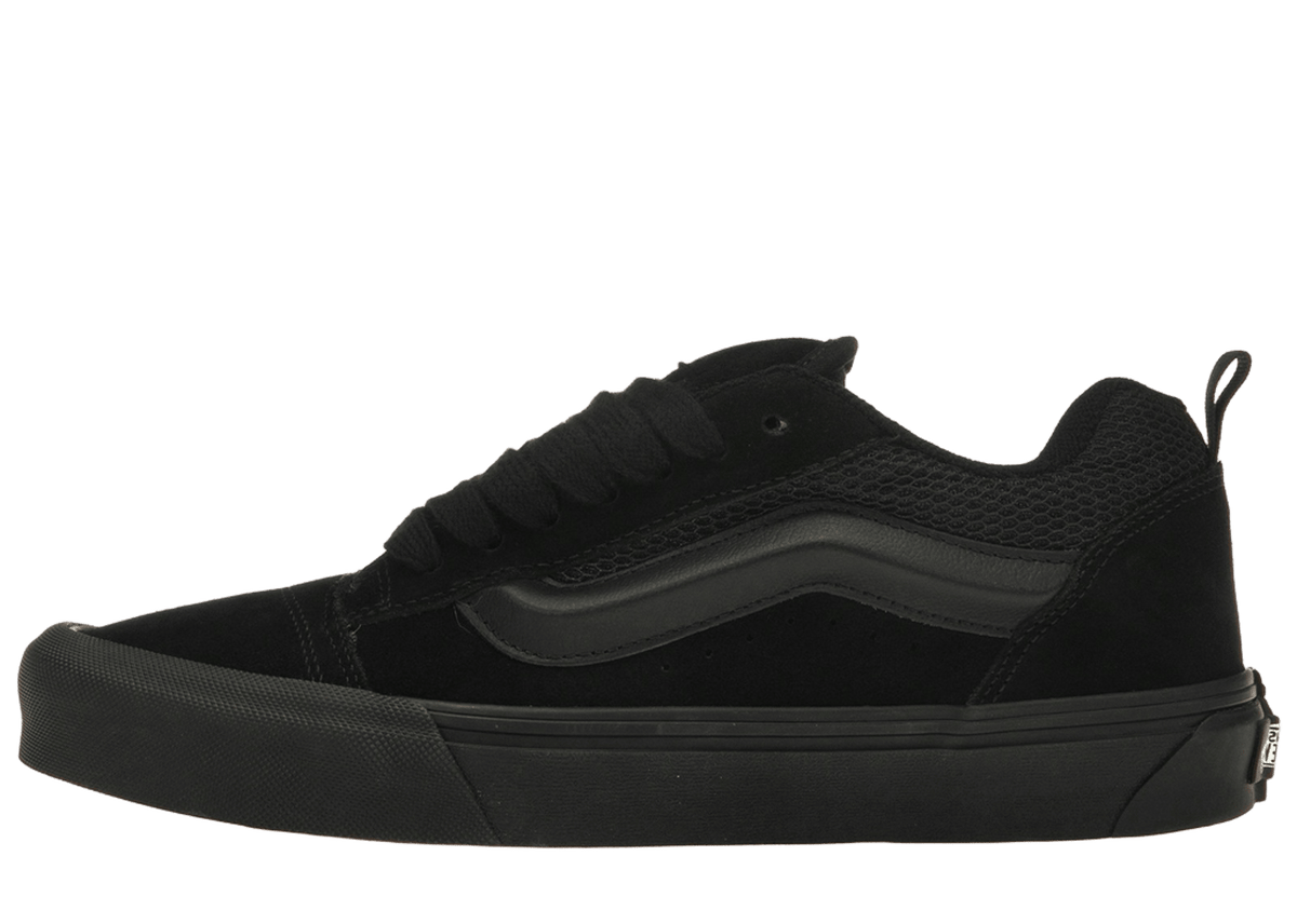 Vans Knu Skool Triple Black | VN0009QCBKA