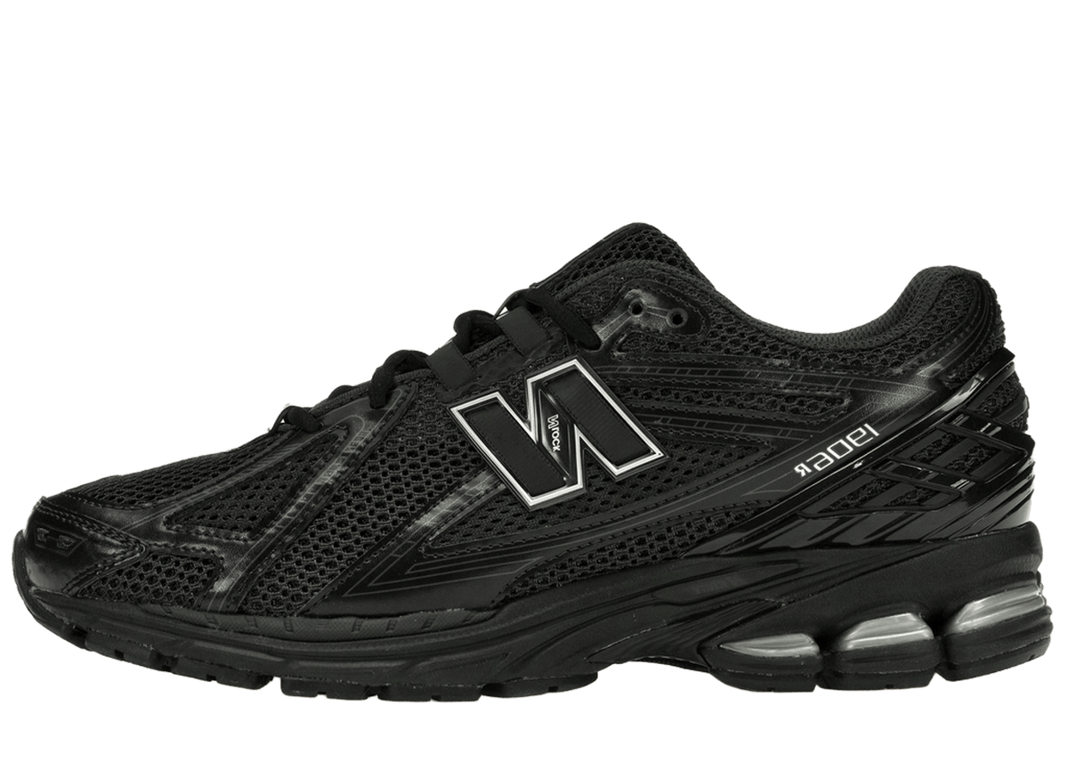 New Balance 1906R Black Metallic Silver