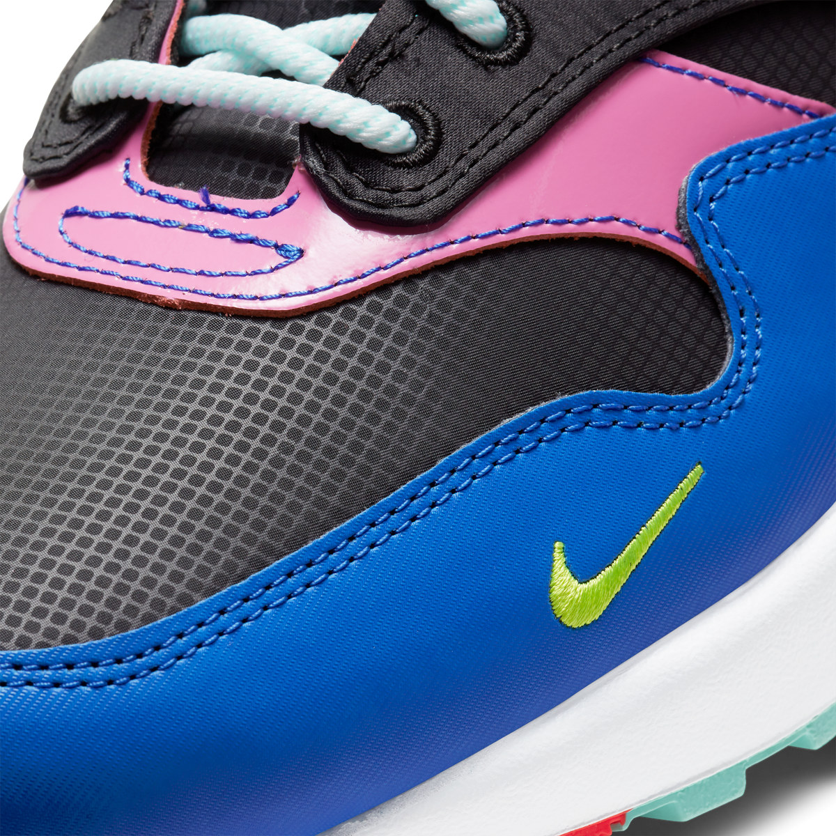 Nike Air Max 1 Black Hyper Grape