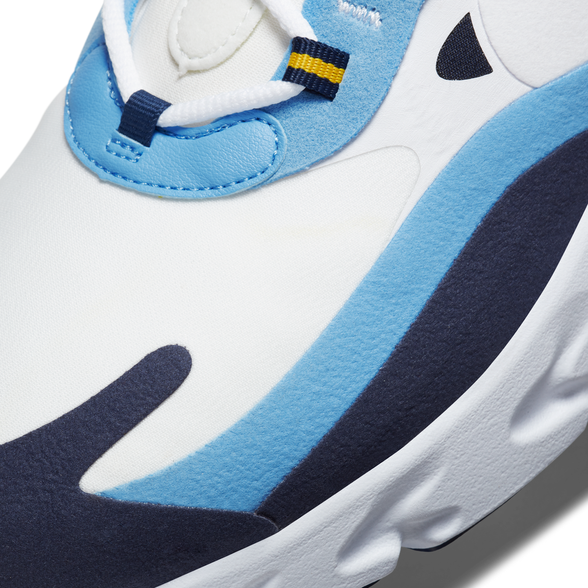 Nike Air Max 270 React UNC