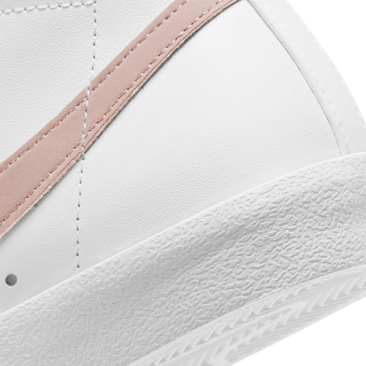 Nike Blazer Mid 77 Vintage Summit White Pink (Women's) | CZ1055-118