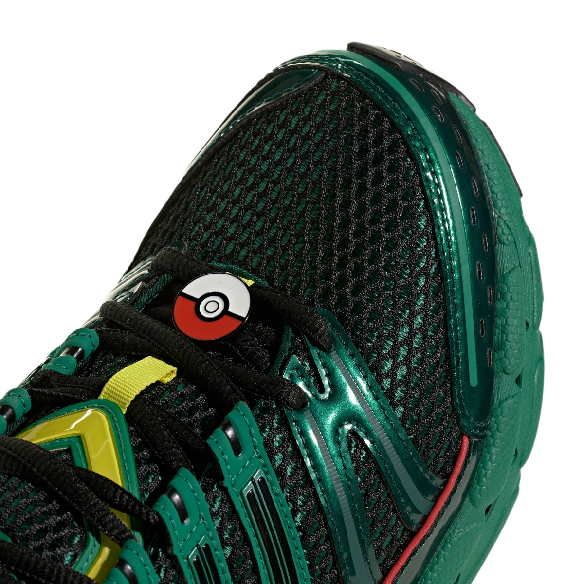 adidas Adistar Control 5 Pokémon Rayquaza