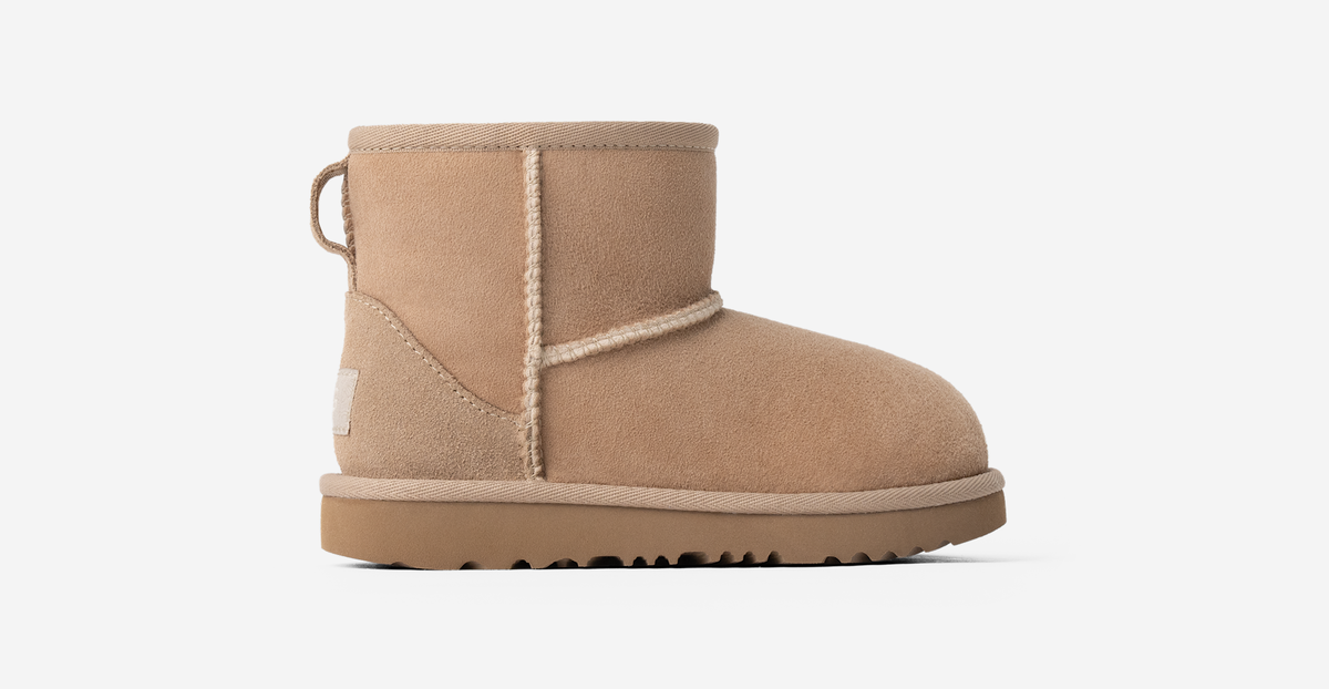 UGG Classic Mini II Boot Sand (Toddler) | 1017715T-SAN