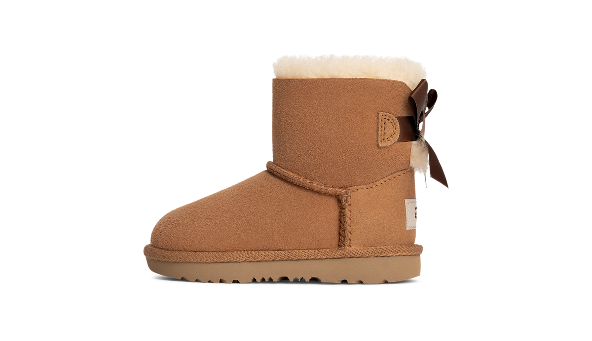 UGG Mini Bailey Bow II Boot Chestnut (Toddler)