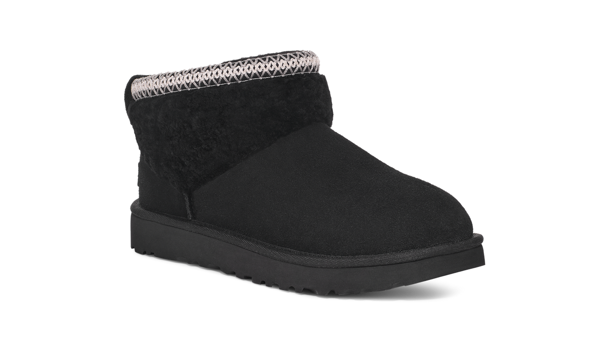 UGG Classic Ultra Mini Maxi Curly Boot Black (Women's)