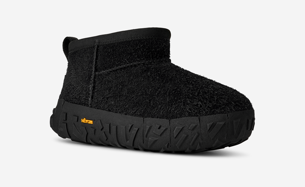 UGG Classic Ultra Mini Wrap Tech Boot Black | 1171115-BLK