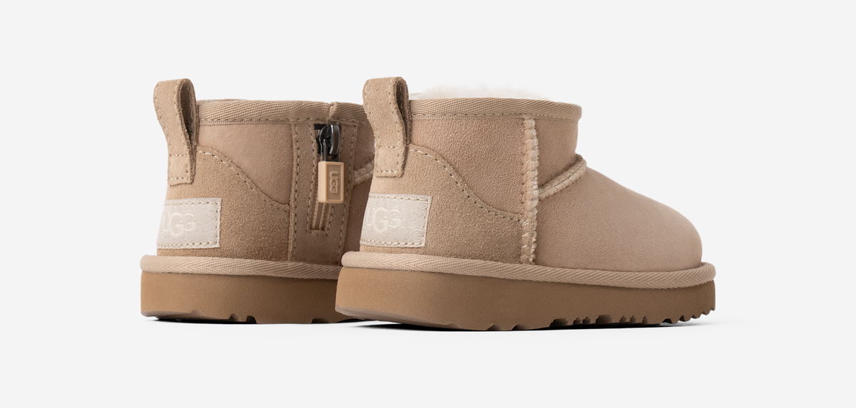 UGG Classic Ultra Mini Boot Sand (Toddler) | 1130750T-SAN
