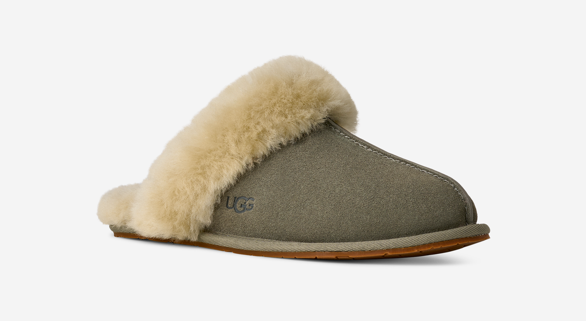 UGG Scuffette II Slipper Moss Green Muted Brass (Women's) | 1106872-MRNM