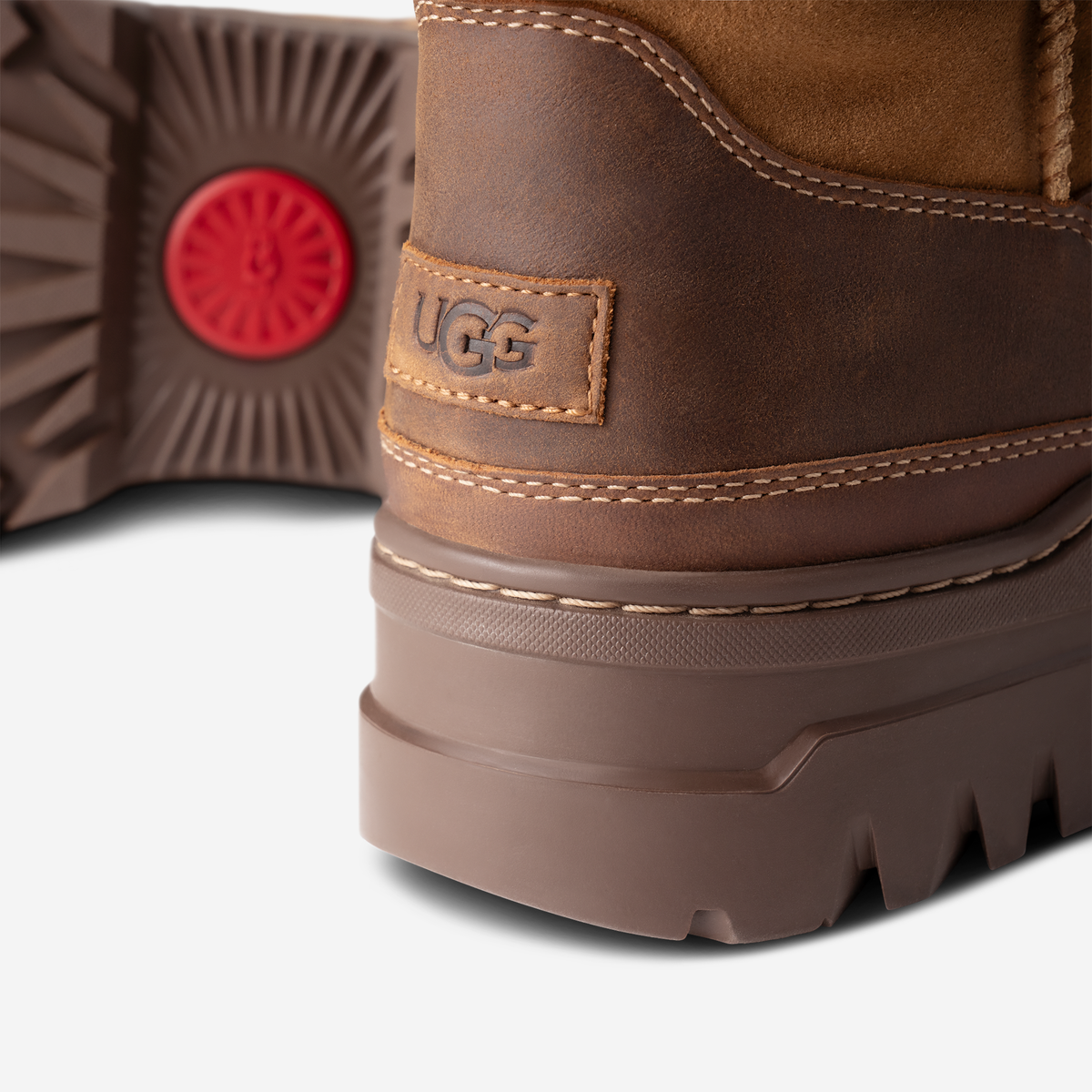 UGG Heritage Pull-On TrailGazer Boot Chestnut | 1158213-CHE