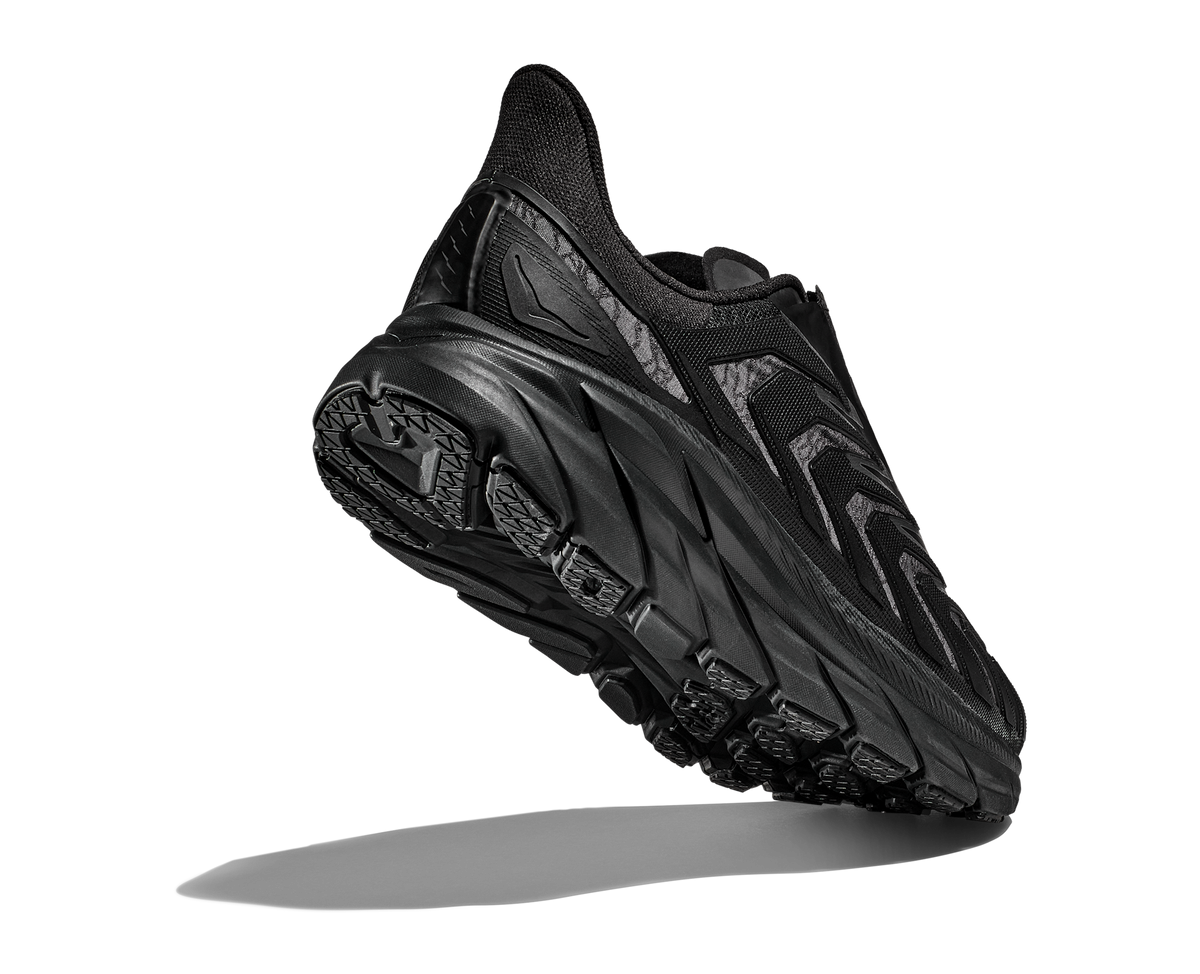 Hoka One One Project Clifton Triple Black