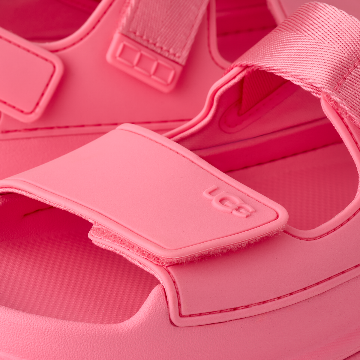 UGG GoldenGlow Sandal Tropical Pink (Women's)