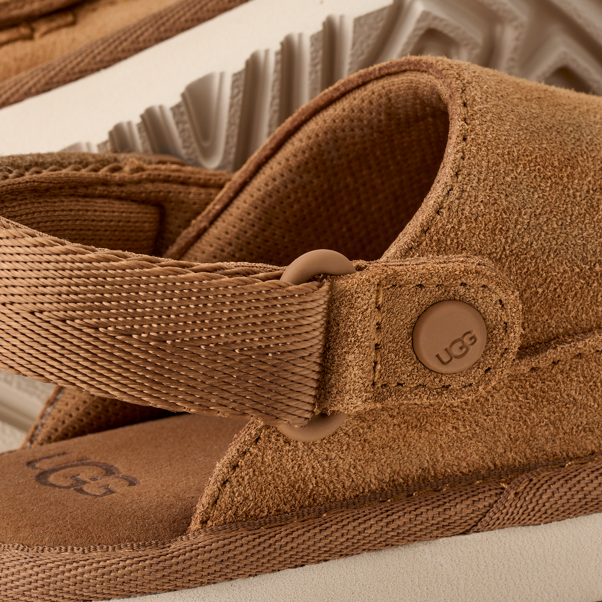 UGG Goldenstar Clog Chestnut (Toddler) | 1159770T-CHE