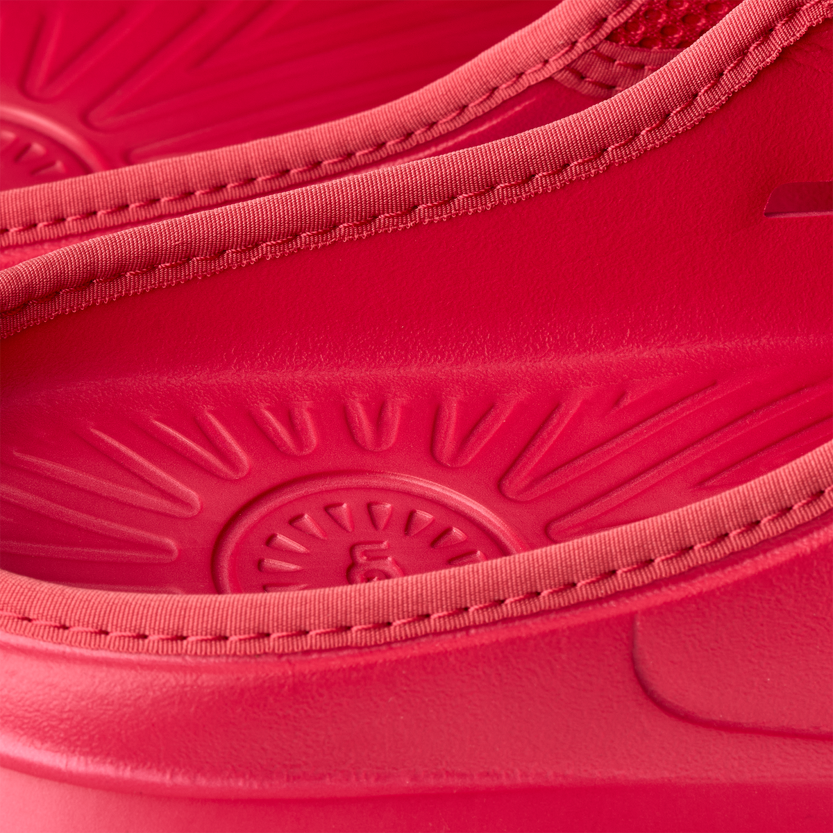UGG PeakMod Slide Cherry Parfait Jasmine