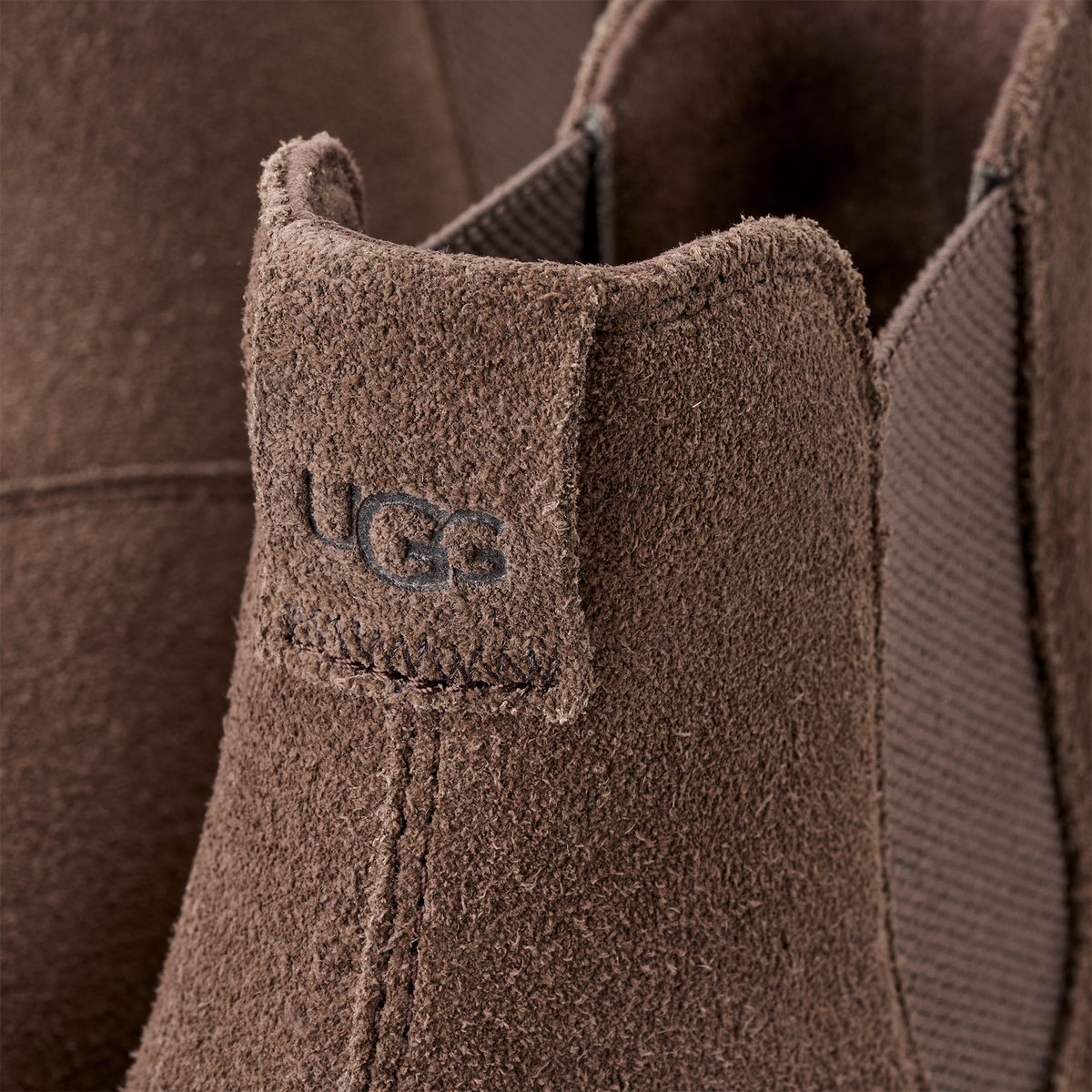 UGG Chelsea Lug Boot Molasses