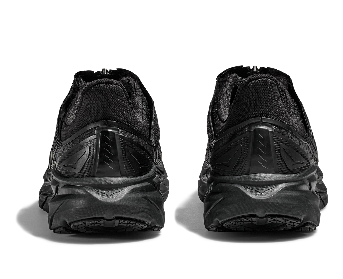 Hoka One One Project Clifton Triple Black