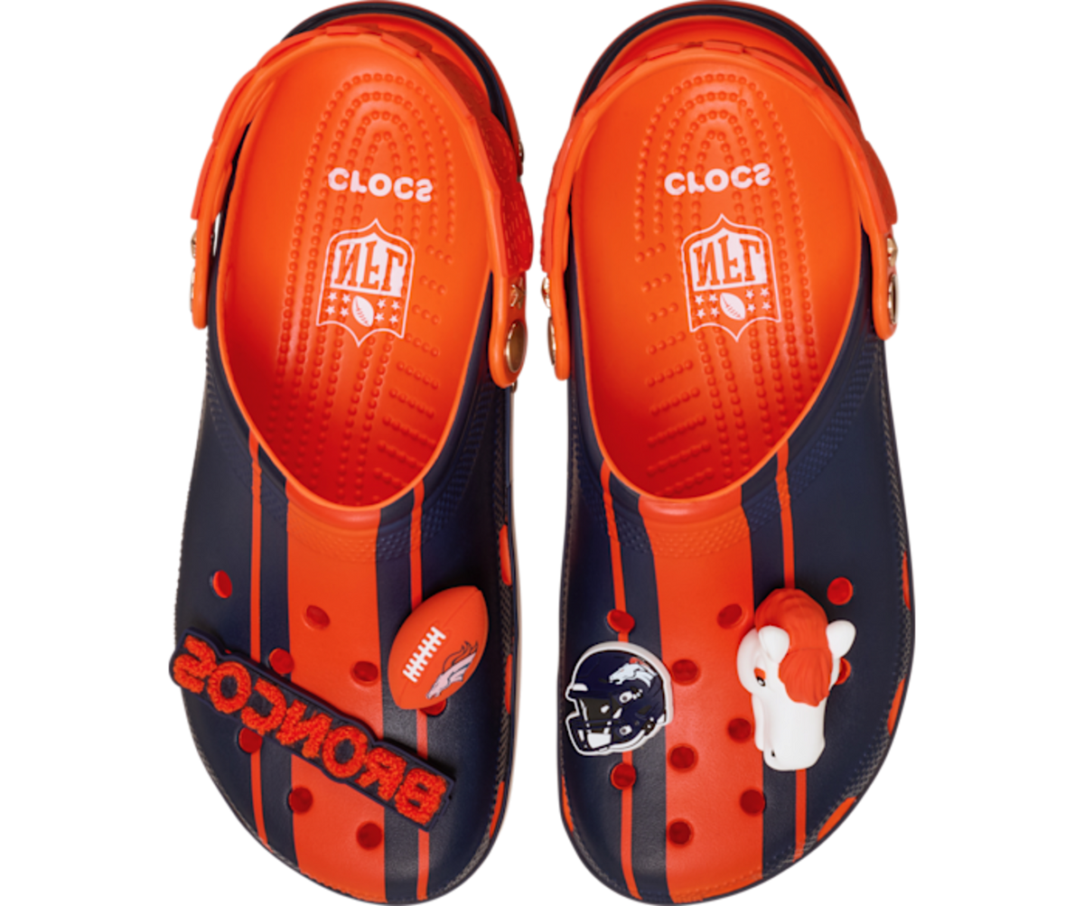 Crocs Classic Clog NFL Denver Broncos