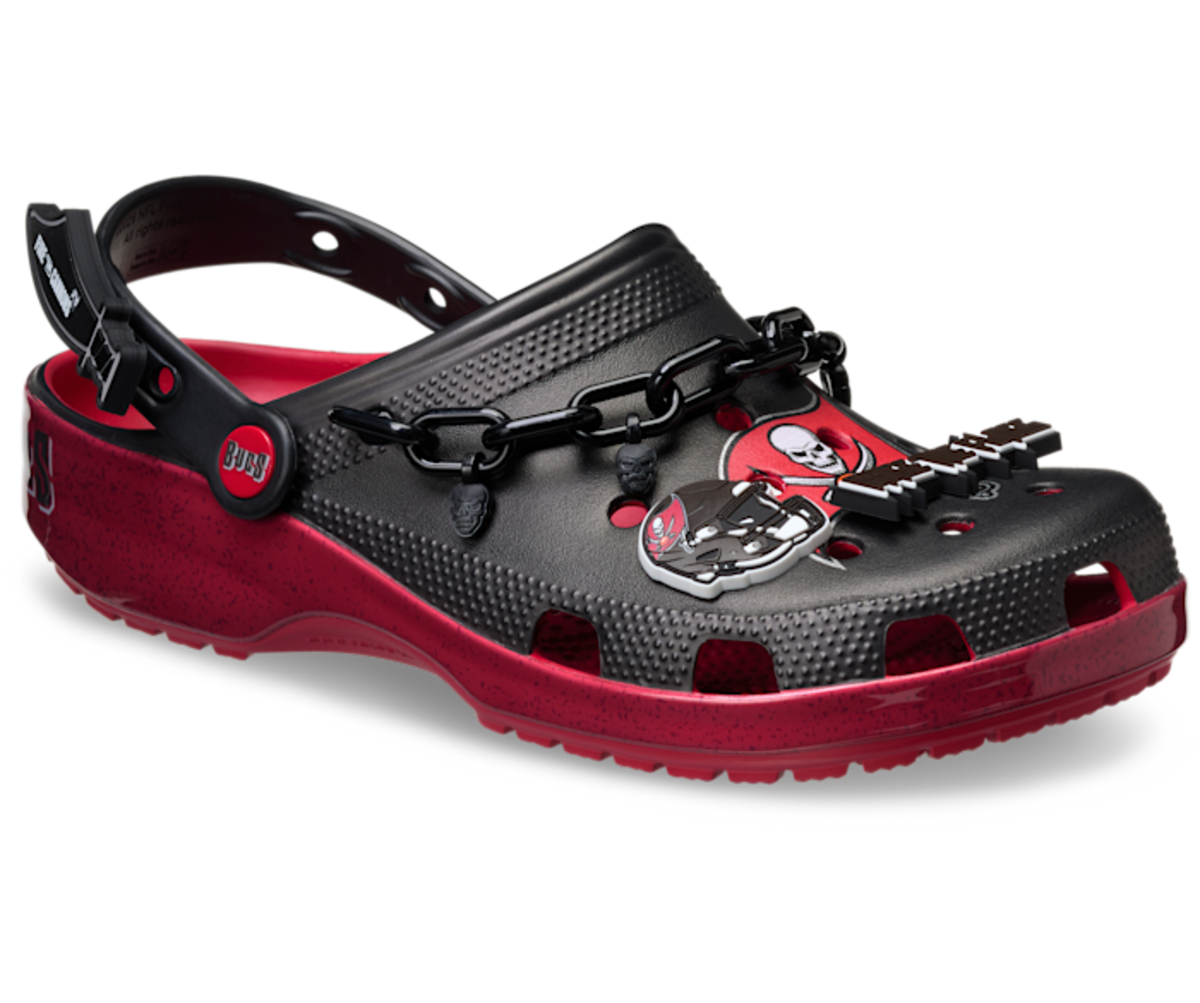 Crocs Classic Clog NFL Tampa Bay Buccaneers