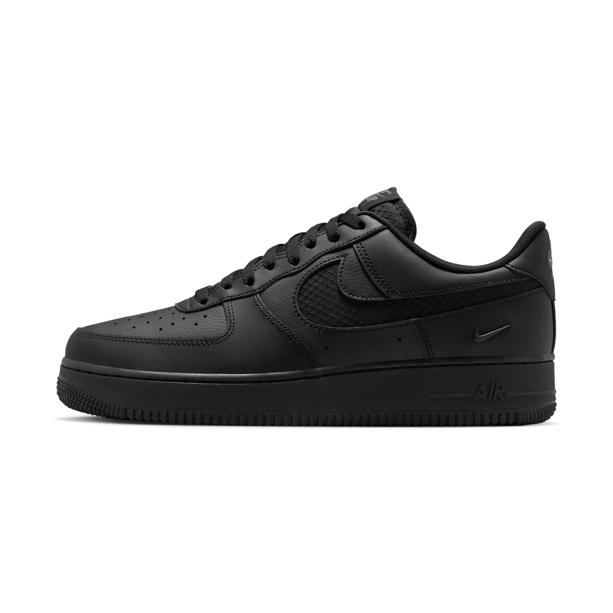 Nike Air Force 1 Low SE Triple Black Ripstop