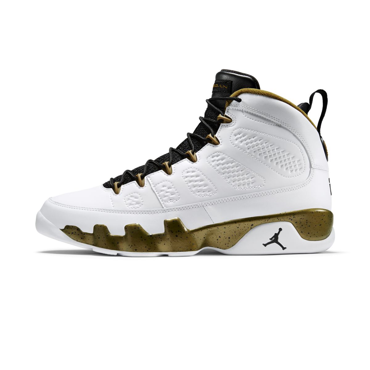 Jordan 9 Retro Statue