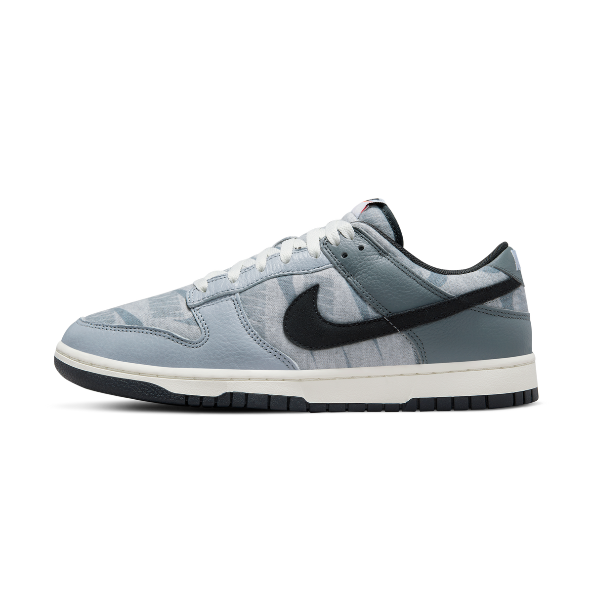 Nike Dunk Low SE Copy Paste