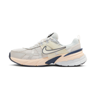 Nike V2K Run Platinum Tint (Women's)