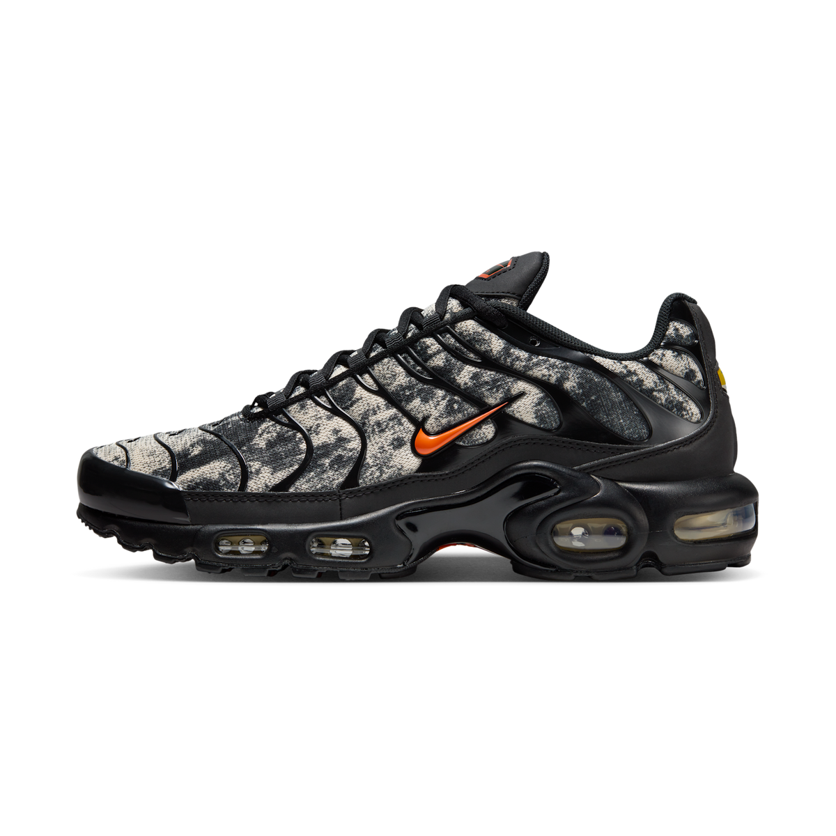 Nike Air Max Plus Camo Black Safety Orange | FV6913-001
