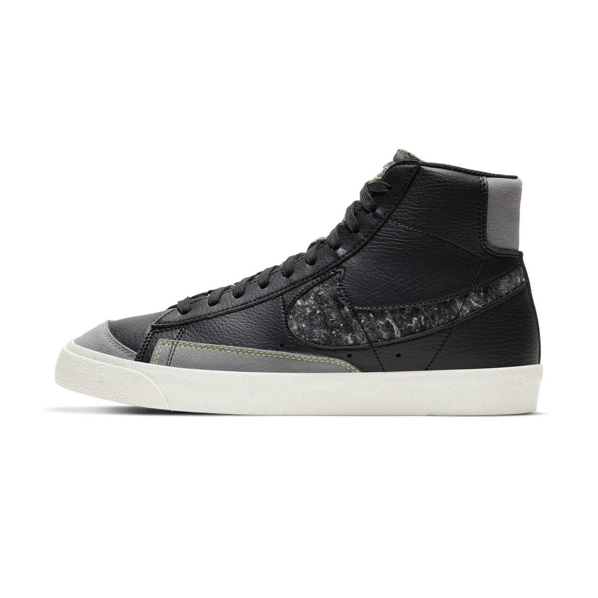 Nike Blazer Mid '77 Vintage Black Light Bone | CW6726-001