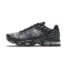 Nike Air Max Plus 3 Black Graphic | DO6386-001