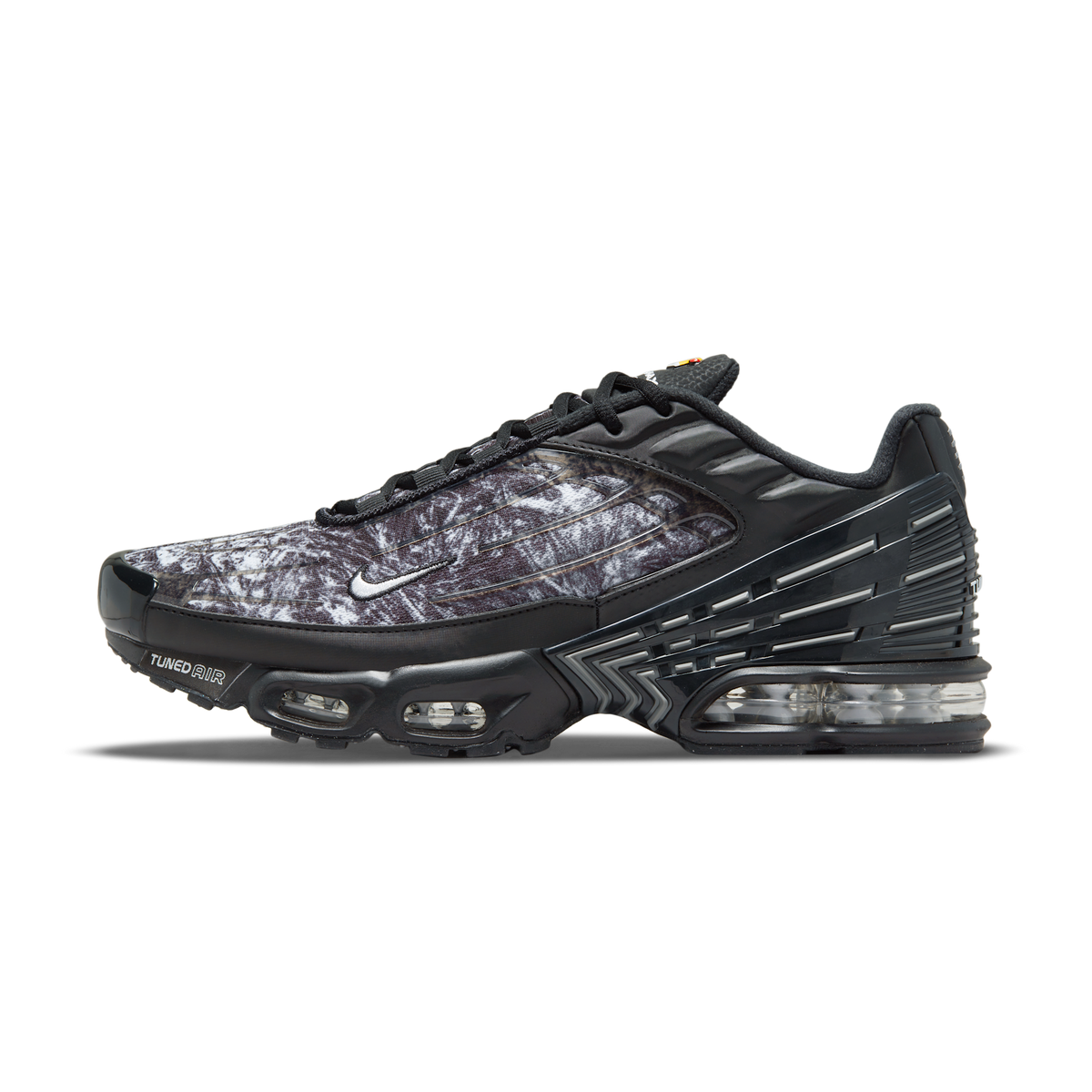 Nike Air Max Plus 3 Black Graphic | DO6386-001