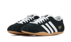 Adidas Tokyo Core Black Cloud White Gum — vue de profil