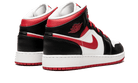 Air Jordan 1 Mid Very Berry