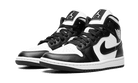 Air Jordan 1 Mid Panda