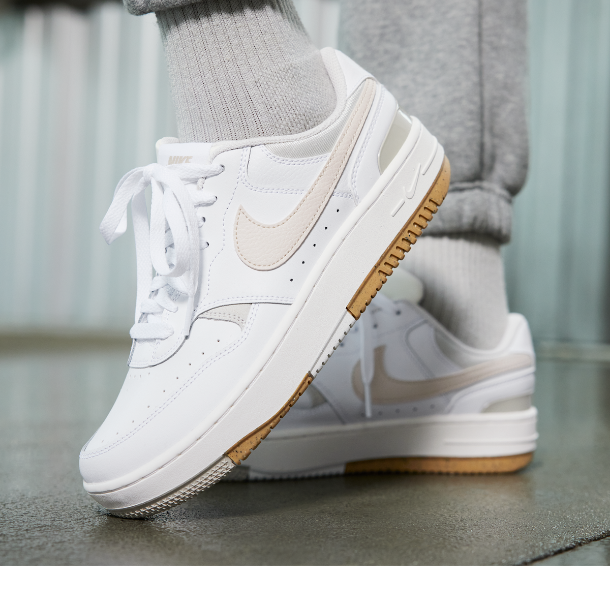Nike Gamma Force White Light Bone (Women's)