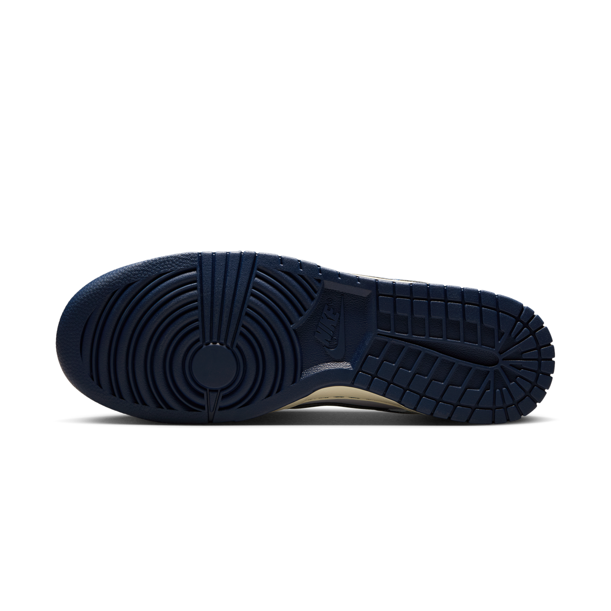 Nike Dunk Low New York Yankees | IM2222-101