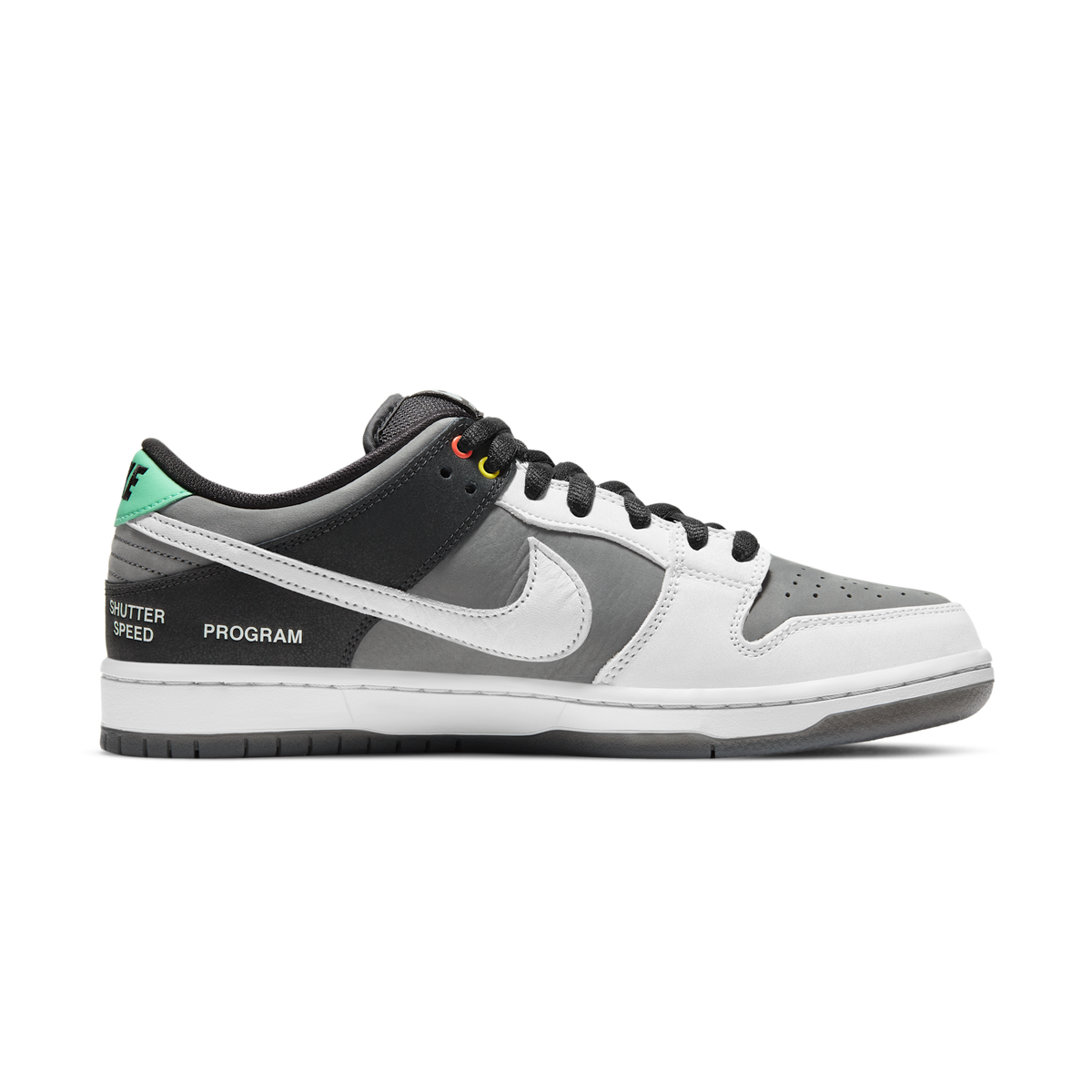 Nike SB Dunk Low VX1000