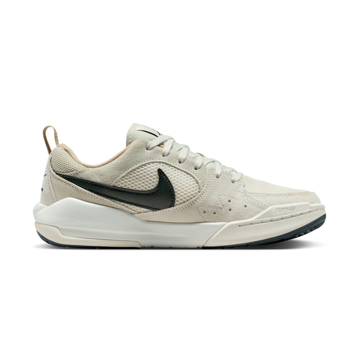 Jordan CMFT Era Light Orewood Brown Sail (Women's)
