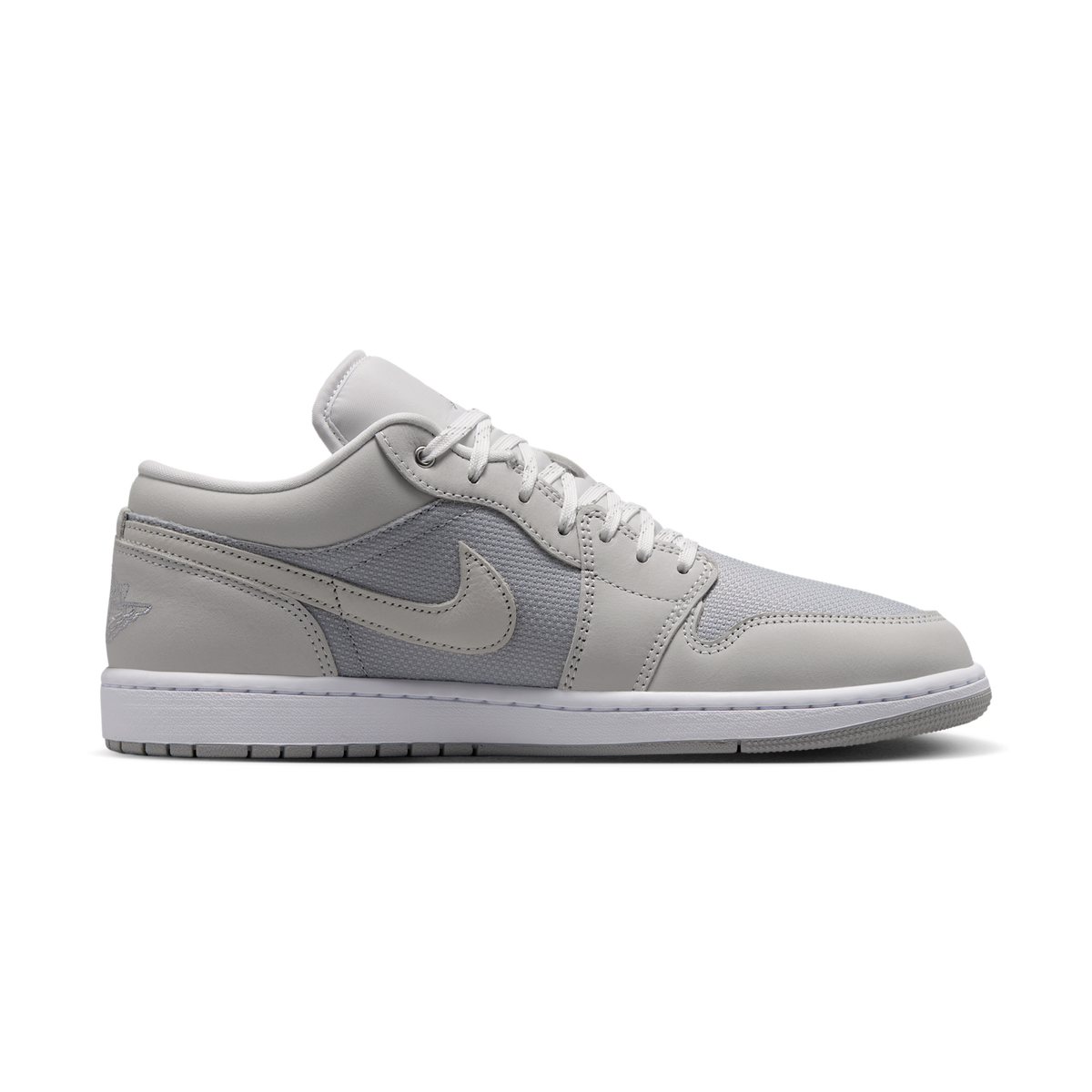 Jordan 1 Low SE Soft Pearl Light Smoke Grey