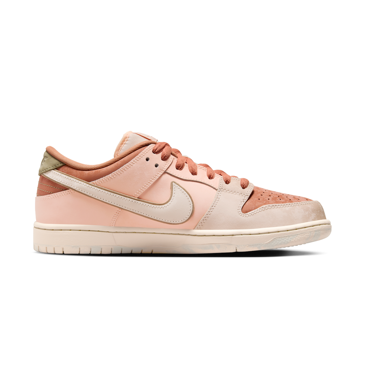 Nike SB Dunk Low Trocadéro Gardens