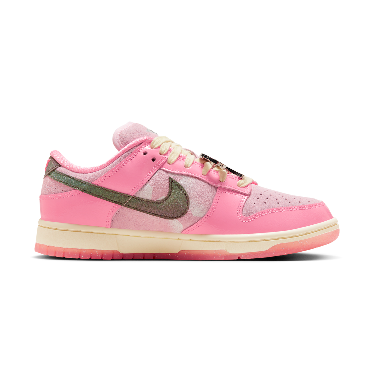 Nike Dunk Low LX Barbie (Women's) | FN8927-621