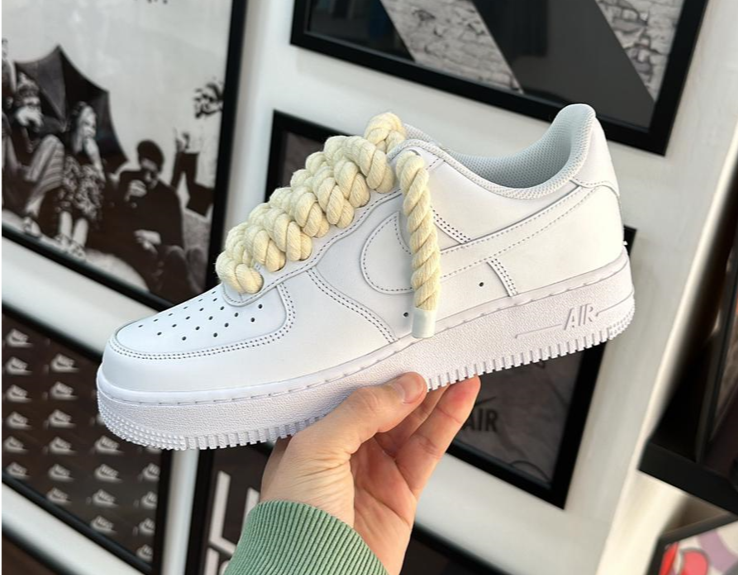 Nike air force 1 white laces sales