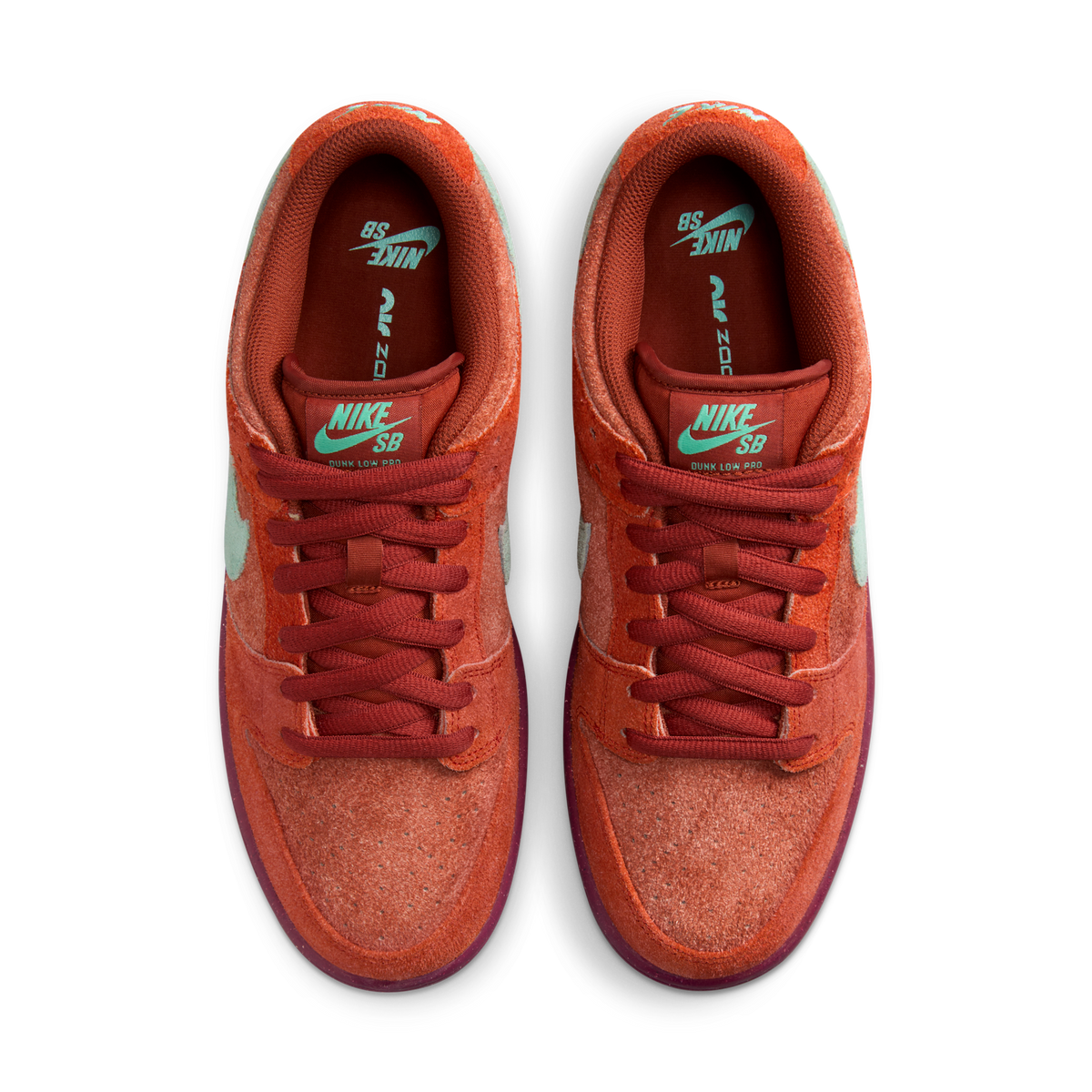 Nike SB Dunk Low Mystic Red Rosewood