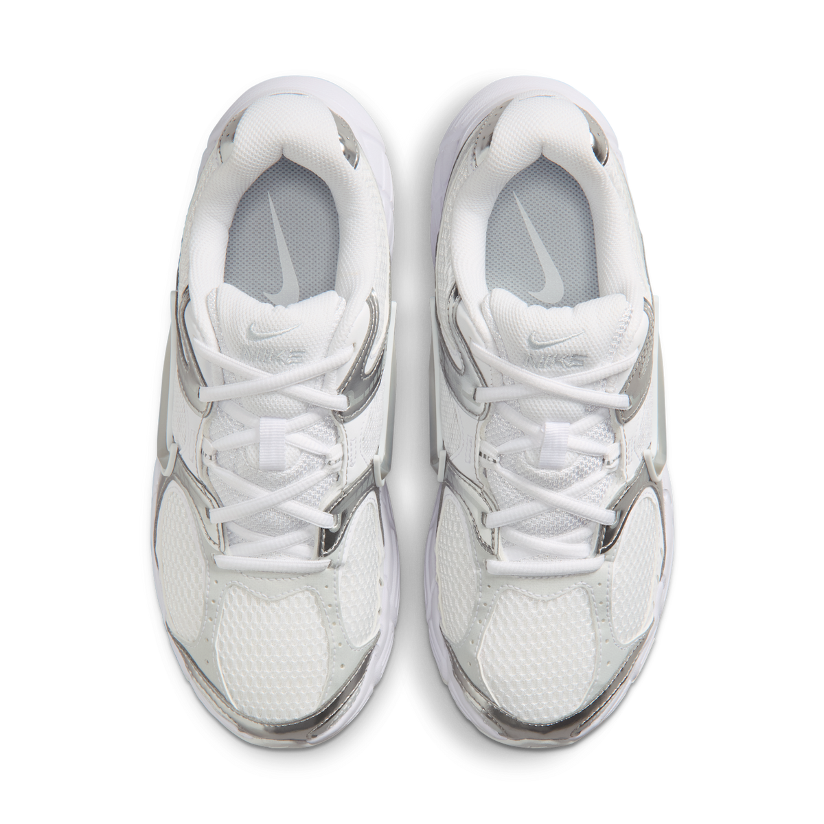 Nike V5 RNR White Metallic Platinum Pure Platinum Metallic Silver (Women's)