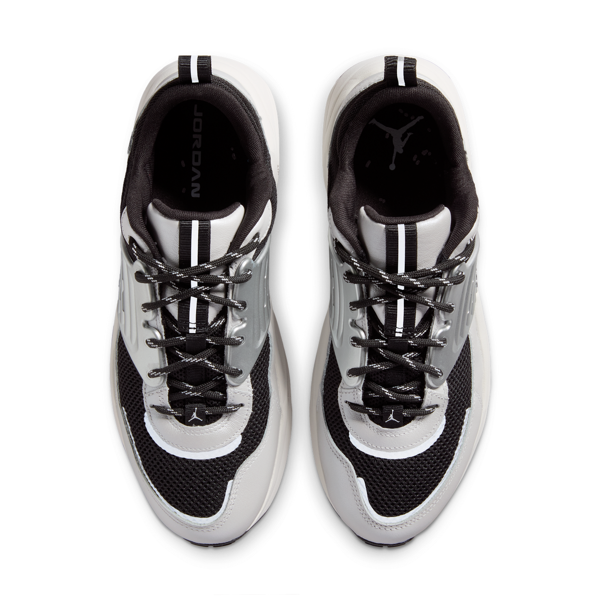 Jordan Trunner O/S Photon Dust Black Sail