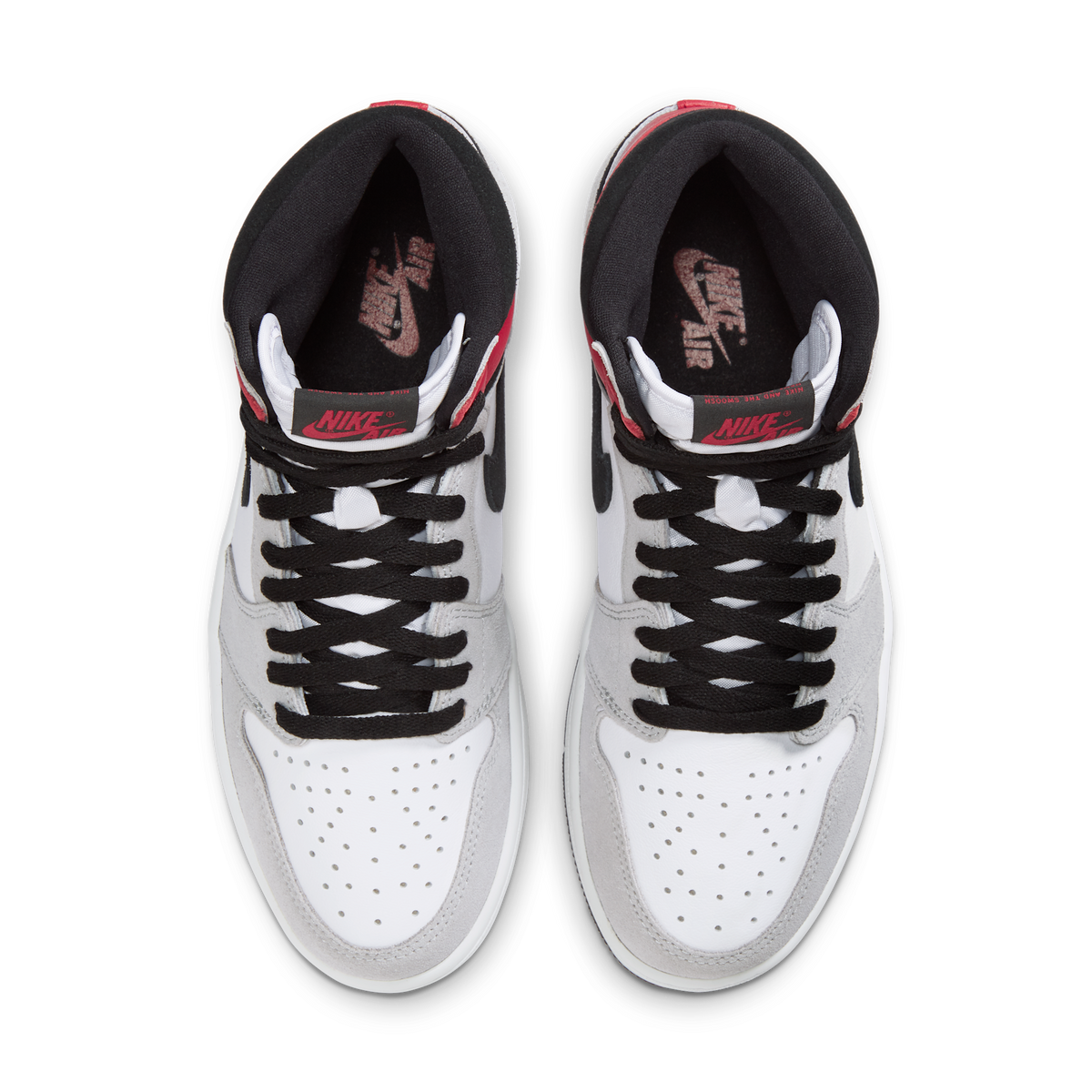 Jordan 1 Retro High Light Smoke Grey