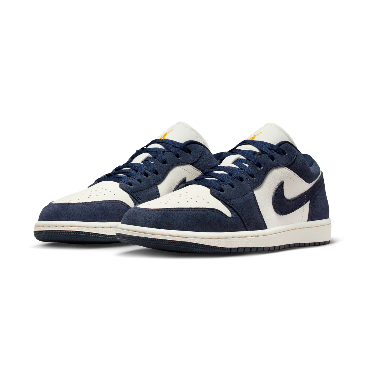 Jordan 1 Low SE Obsidian Suede