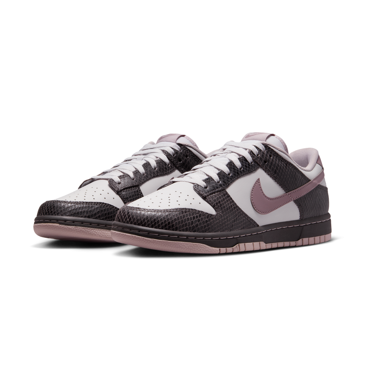 Nike Dunk Low SE Medium Ash Violet Snakeskin